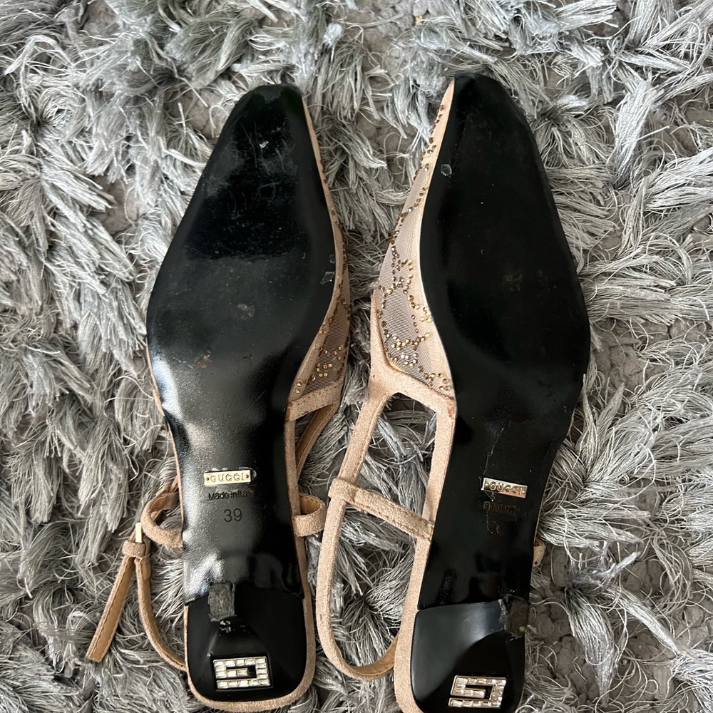 Gucci Nude Heels with Silver Accents - Picture 15 of 15